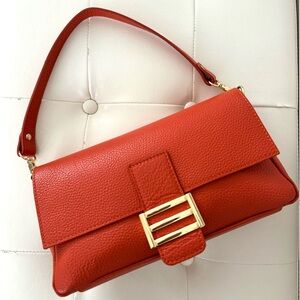 Divina Firenze baguette bag